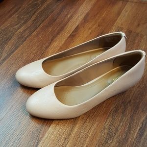 Clark's nude wedges